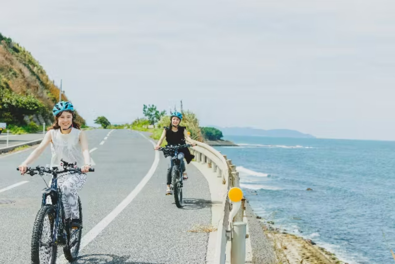 大山の海の恵みを体験！電動自転車で絶景シーサイドサイクリング